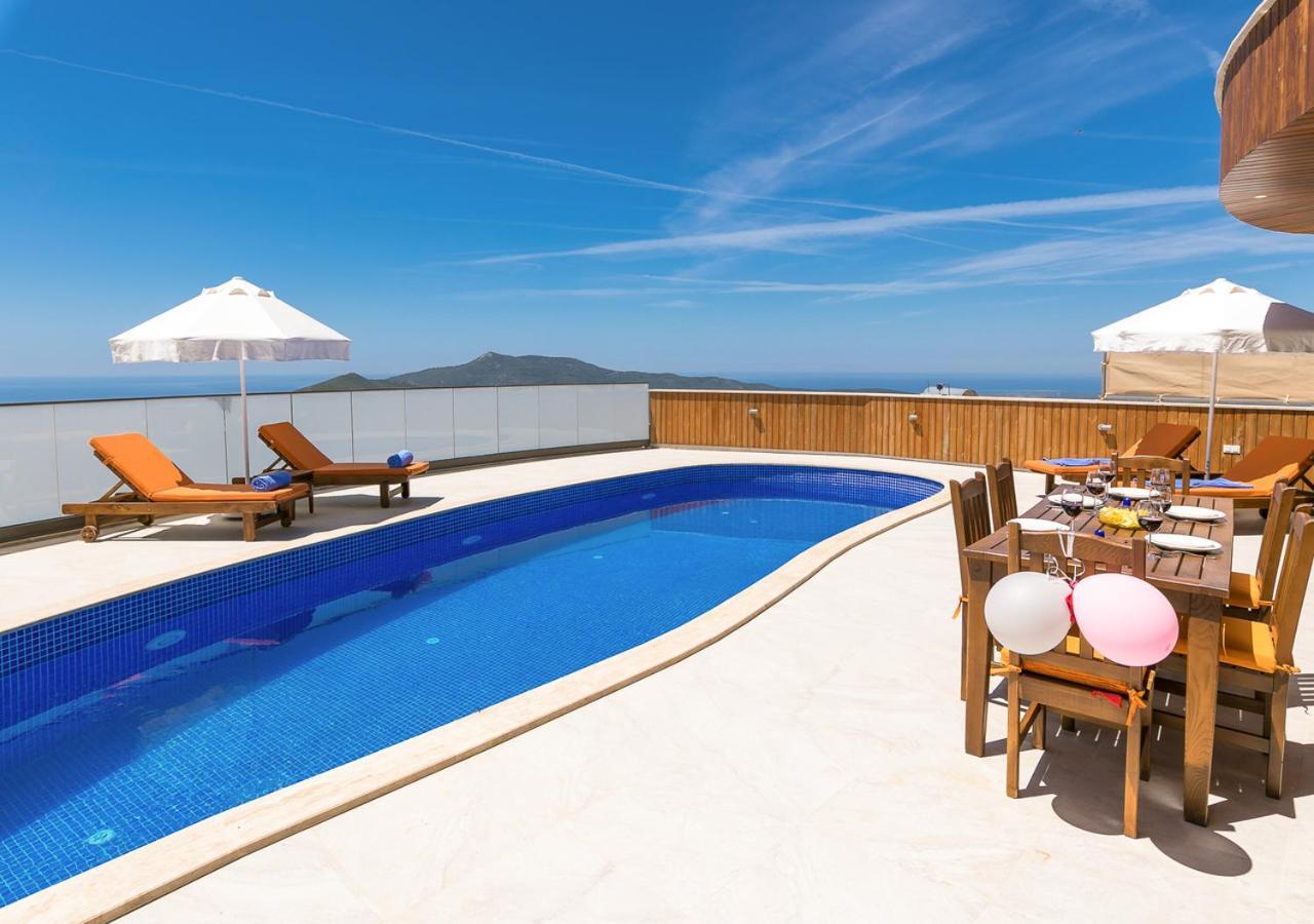 Villa 5 Sleeps 6 Isolated Pool See And Montain View-Villa Kartal Yuvasi Uzumlu  Exterior photo