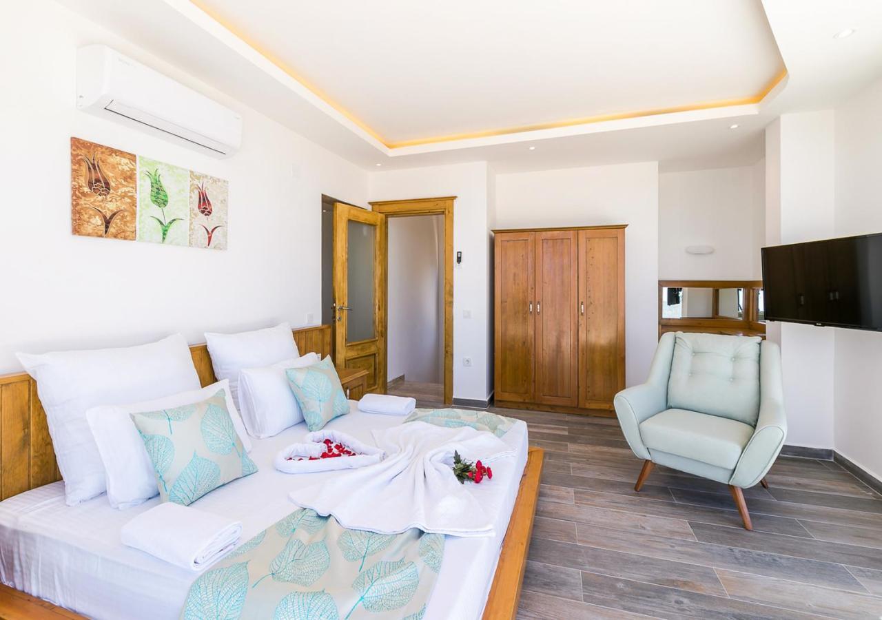 Villa 5 Sleeps 6 Isolated Pool See And Montain View-Villa Kartal Yuvasi Uzumlu  Exterior photo