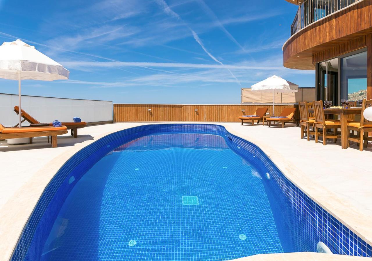 Villa 5 Sleeps 6 Isolated Pool See And Montain View-Villa Kartal Yuvasi Uzumlu  Exterior photo